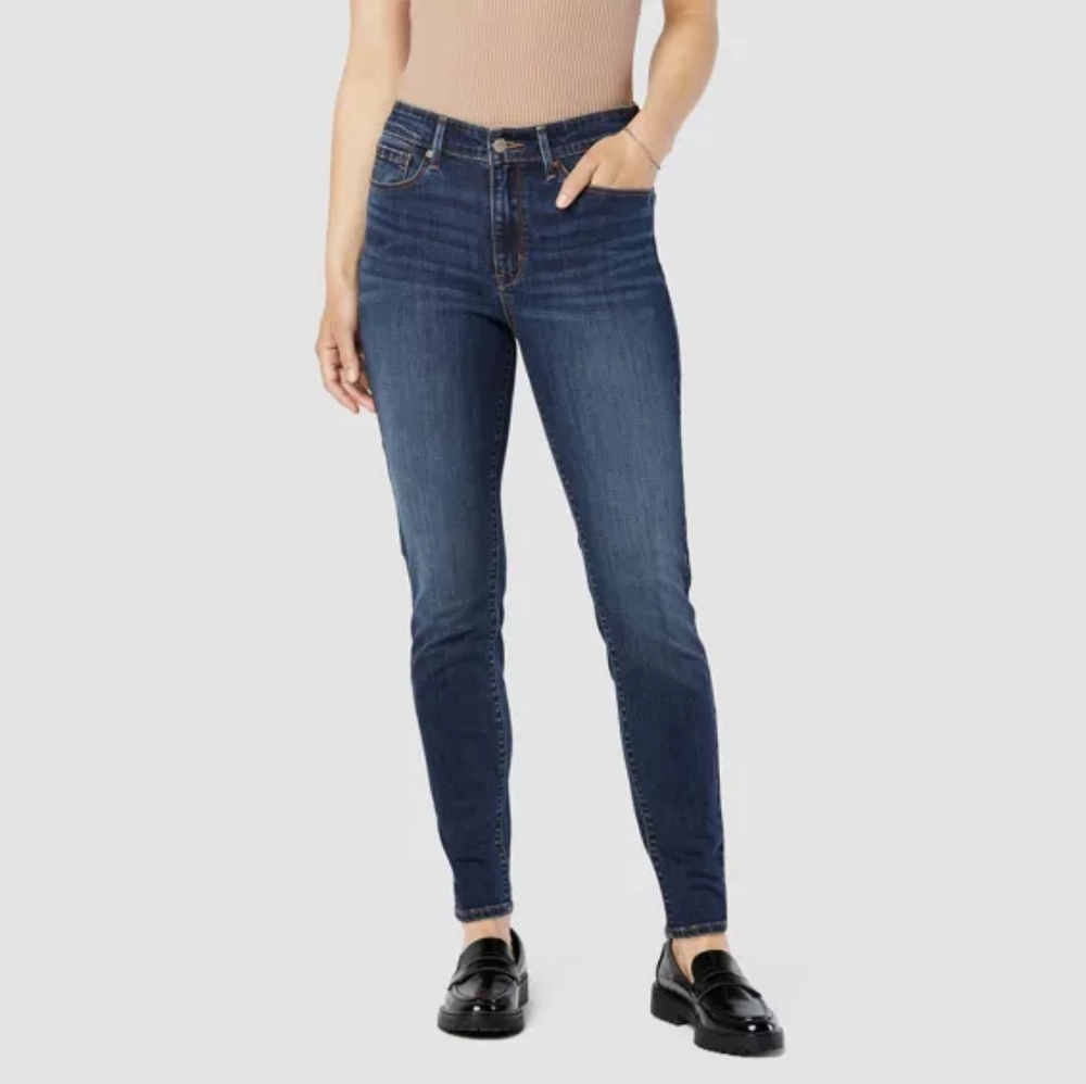 DENIZEN Women's NWOT Virtual Paradise Medium Wash High-Rise Skinny Jeans 18M